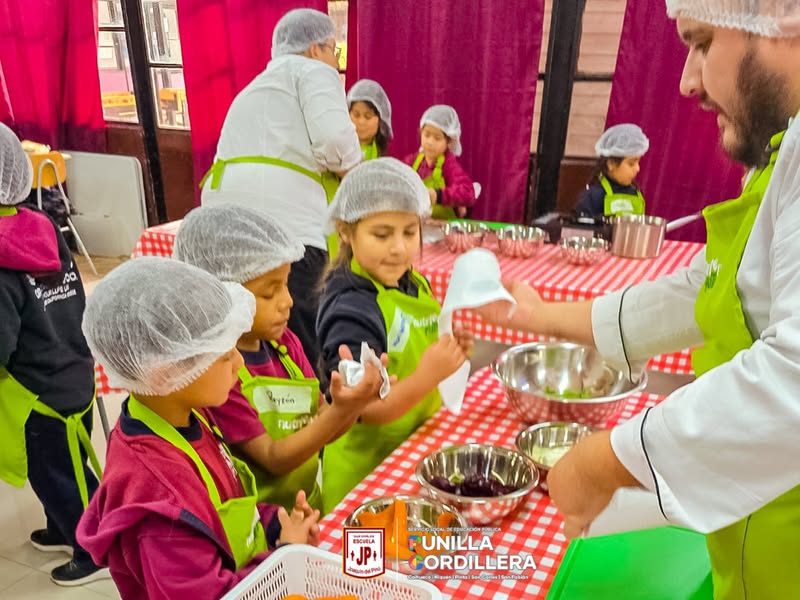 Programa Nutriendo Futuro: Cocina y Nutrición en el Aula 🏫 🍎