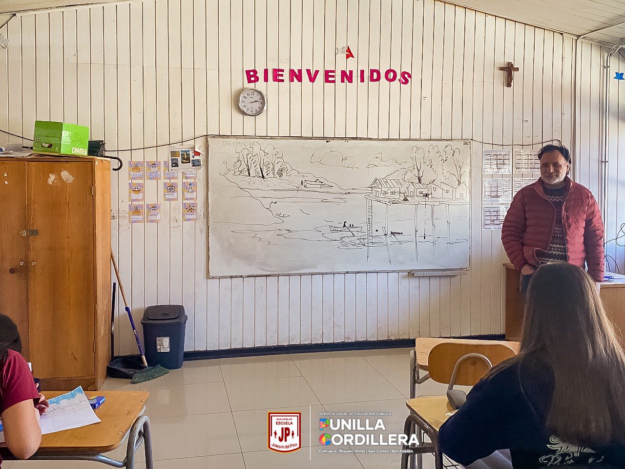 ¡Despierta la creatividad en la Escuela Joaquín del Pino de San Carlos! 🎨🖌️✨